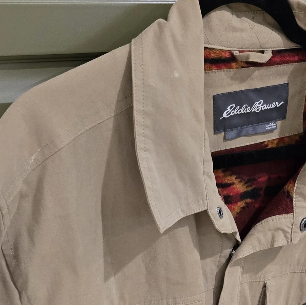 Eddie Bauer fleece lined Voyager shirt jacket khaki